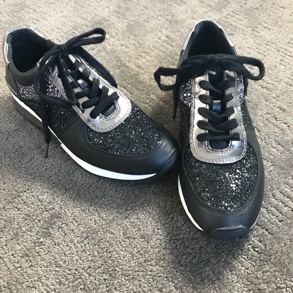 michael kors black tennis shoes